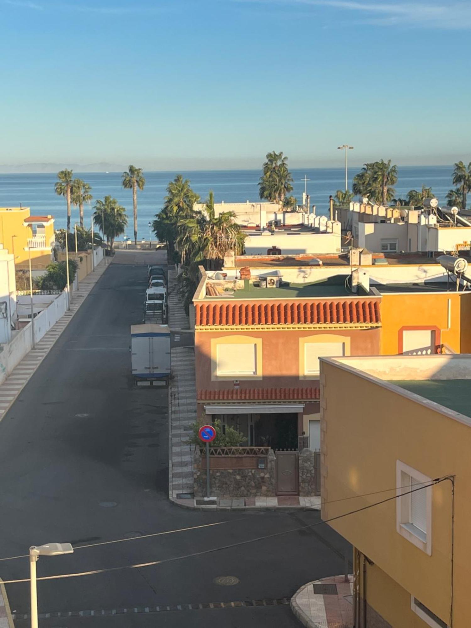 Fantastisches Apartment Am Meer Roquetas de Mar Ngoại thất bức ảnh